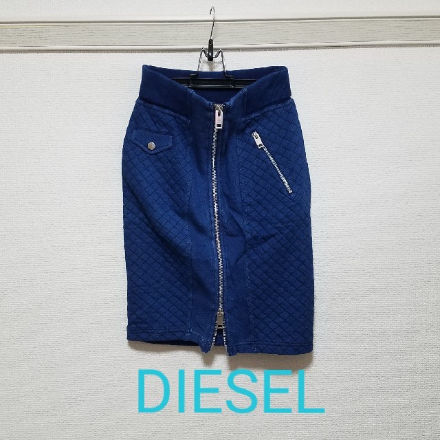 DIESEL(ディーゼル)のスカート レディースのスカート(ひざ丈スカート)の商品写真