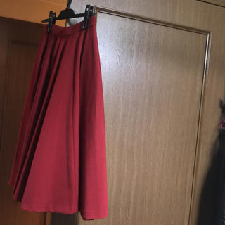 グレースコンチネンタル(GRACE CONTINENTAL)のグレースコンチネンタル赤いスカート(ロングスカート)