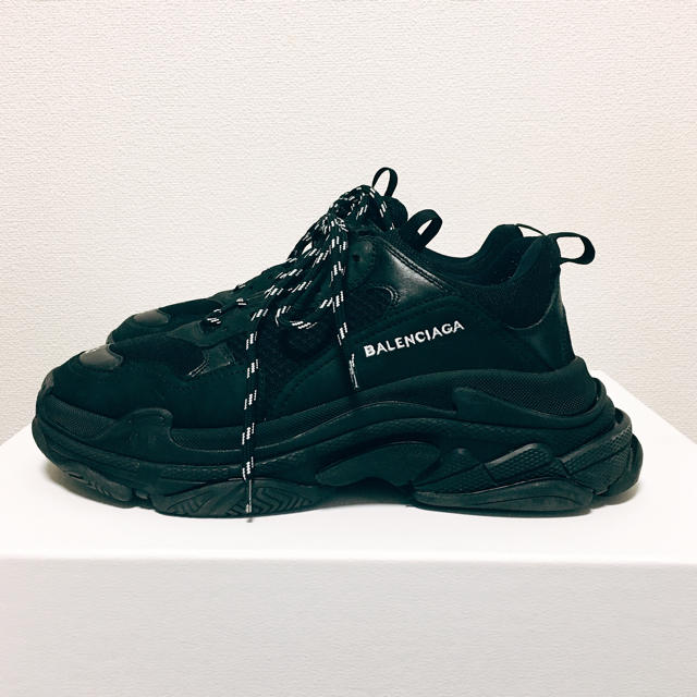 Balenciaga(バレンシアガ)のバレンシアガ トリプルS メンズの靴/シューズ(スニーカー)の商品写真