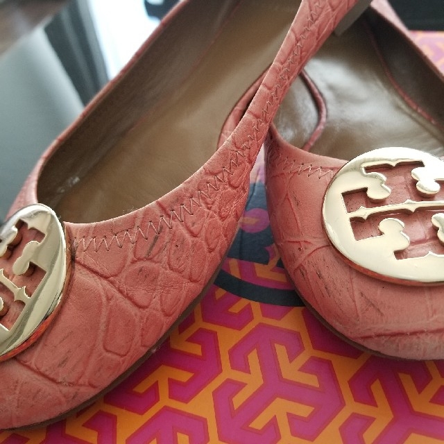 Tory Burch(トリーバーチ)のTory Burch　パンプス　フラットシューズ レディースの靴/シューズ(ハイヒール/パンプス)の商品写真