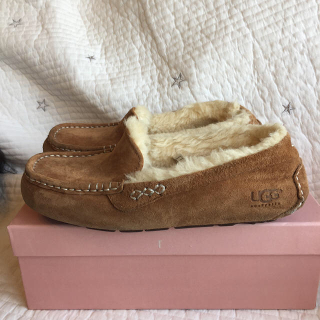 UGG(アグ)のUGG アンスレー ローファー モカシン 24cm レディースの靴/シューズ(スリッポン/モカシン)の商品写真