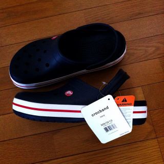 クロックス(crocs)の新品！クロックス クロックバンド メンズ(サンダル)