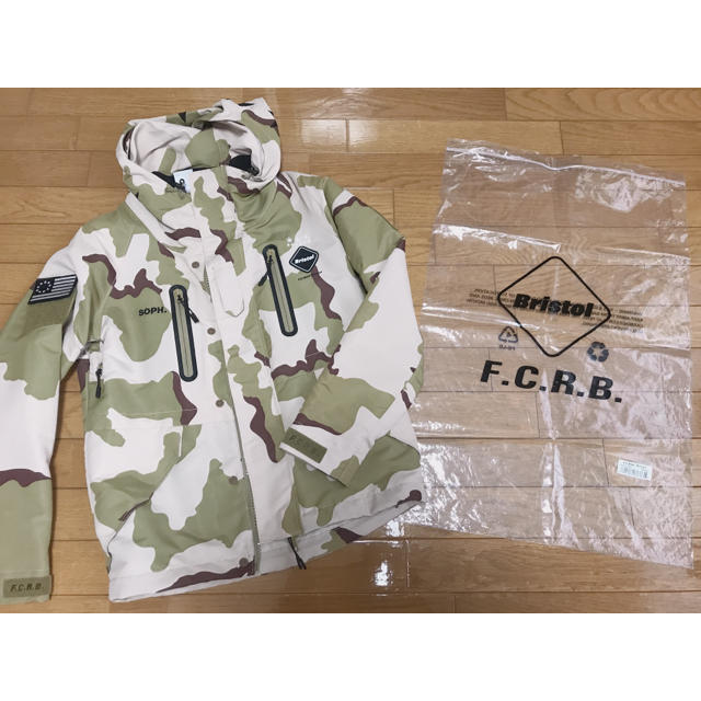 SOPH(ソフ)のSOPH F.C.Real Bristol レディースのジャケット/アウター(ミリタリージャケット)の商品写真