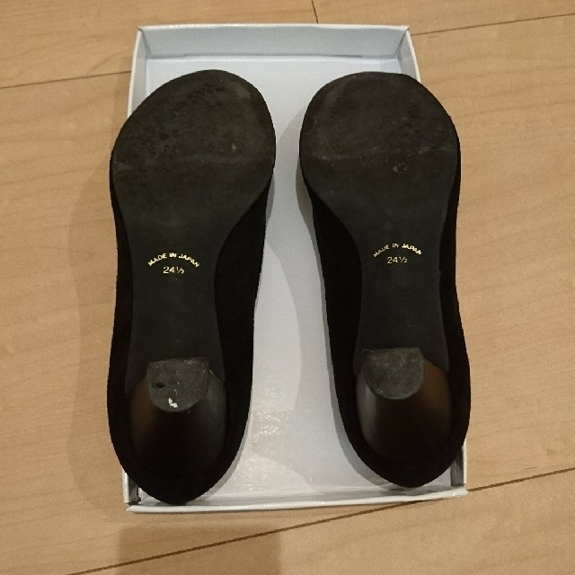 JELLY BEANS(ジェリービーンズ)のジェリービーンズ 黒スエード パンプス 24.5 レディースの靴/シューズ(ハイヒール/パンプス)の商品写真