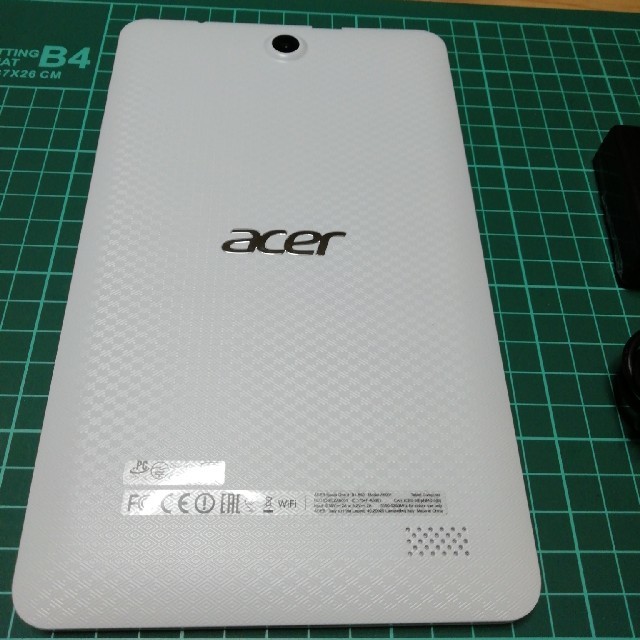 Acer(エイサー)のacer lconia One 8　B1-850 スマホ/家電/カメラのPC/タブレット(タブレット)の商品写真