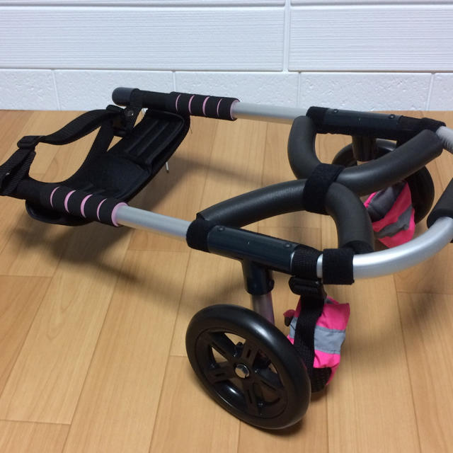 □犬用車椅子 歩行器 小型犬用2輪車いす 2.5kg~8kg位 新品 □犬用車椅子 歩行器 小型犬用2輪車いす 2.5kg~8kg位 新品