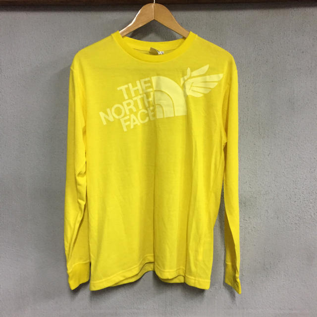 THE NORTH FACE(ザノースフェイス)のノースフェイス ロンT イエロー メンズのトップス(Tシャツ/カットソー(七分/長袖))の商品写真