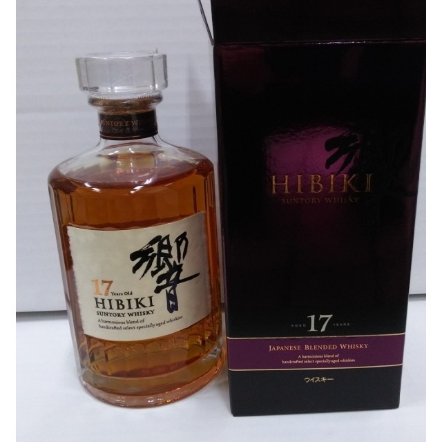 響17年 新品 箱あり ウイスキー 響17年 新品 箱あり ウイスキー