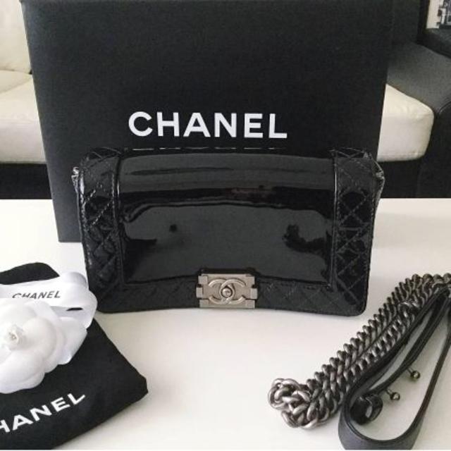 本物 新品 未使用 CHANEL 43万円 シャネル ボーイ バッグ ショルダー