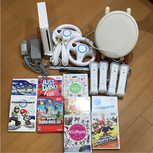 Wii(ウィー)のwill本体 マリオカートWii 太鼓の達人 セット！ エンタメ/ホビーのゲームソフト/ゲーム機本体(家庭用ゲーム機本体)の商品写真