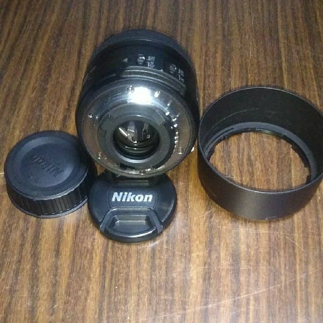ニコン AF-S DX Micro NIKKOR 40mm f/2.8 G