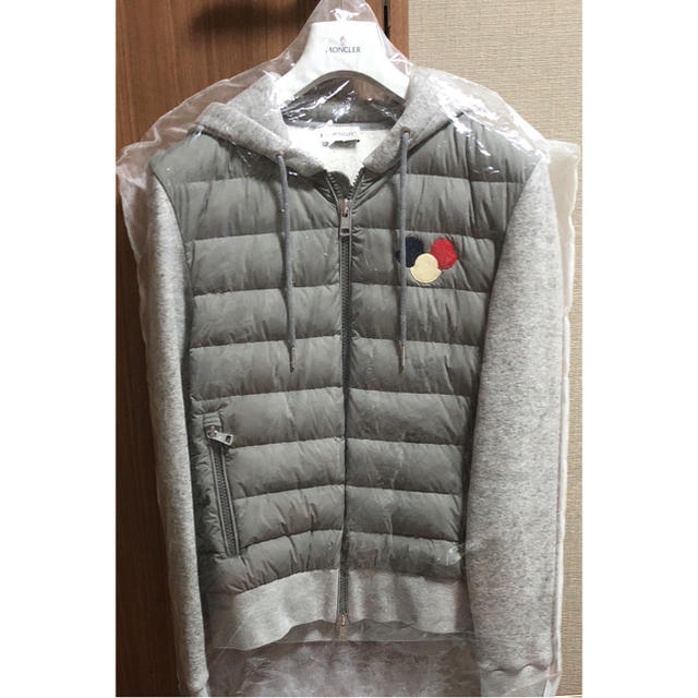 MONCLER(モンクレール)の新品 モンクレール マグリアカーディガン ダウンジャケット メンズのジャケット/アウター(ダウンジャケット)の商品写真