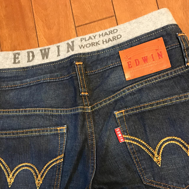 EDWIN(エドウィン)のEDWIN  エドウィン ジーンズ  140 キッズ/ベビー/マタニティのキッズ服男の子用(90cm~)(パンツ/スパッツ)の商品写真