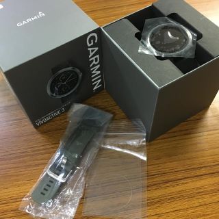 ガーミン(GARMIN)のGARMIN vivo active3 Black Slate ベルト付き(トレーニング用品)