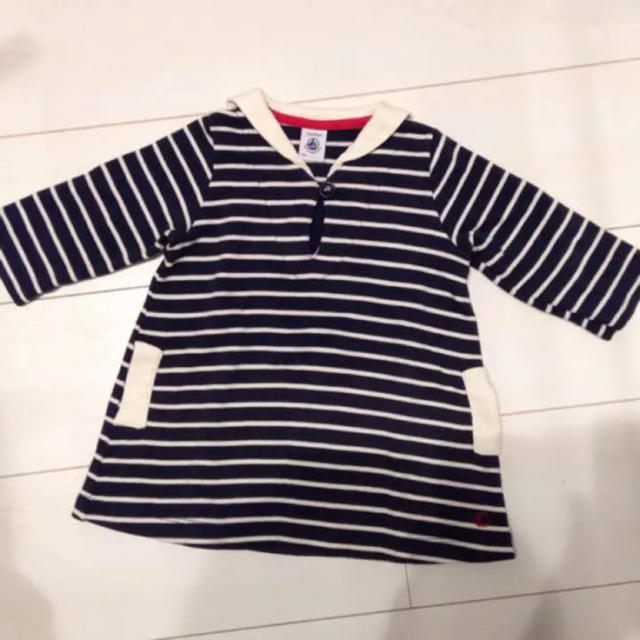 PETIT BATEAU(プチバトー)のプチバトー ワンピース 12m 裏起毛 マリニエール セーラー ボーダー キッズ/ベビー/マタニティのベビー服(~85cm)(ワンピース)の商品写真