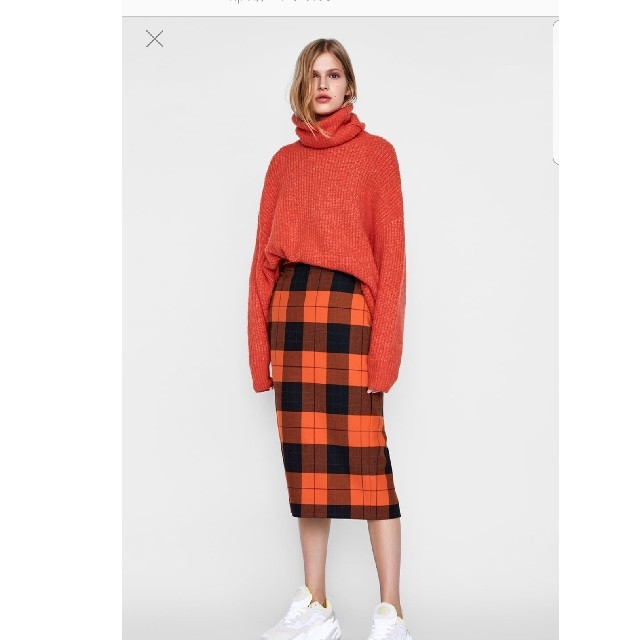 ZARA(ザラ)の【正規品】ZARA　チェック柄ペンシルスカート レディースのスカート(ひざ丈スカート)の商品写真