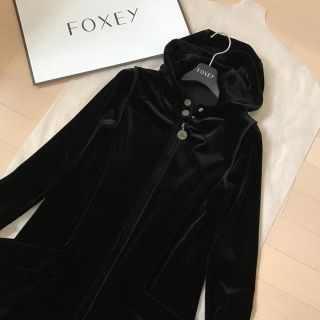 フォクシー(FOXEY)のフォクシー♡チューリップパーカー♡ベロア(パーカー)