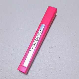 メイベリン(MAYBELLINE)の美品！ﾒｲﾍﾞﾘﾝ ﾗｯｼｭﾆｽﾀN 02(ﾌﾞﾗｳﾝ)(マスカラ)