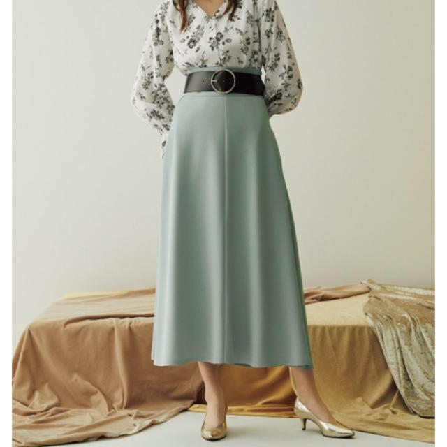 GU(ジーユー)のGU ミントグリーンロングスカート レディースのスカート(ロングスカート)の商品写真