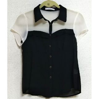 ダズリン(dazzlin)の送料込み　シフォンシャツ　半袖　mサイズ(シャツ/ブラウス(半袖/袖なし))