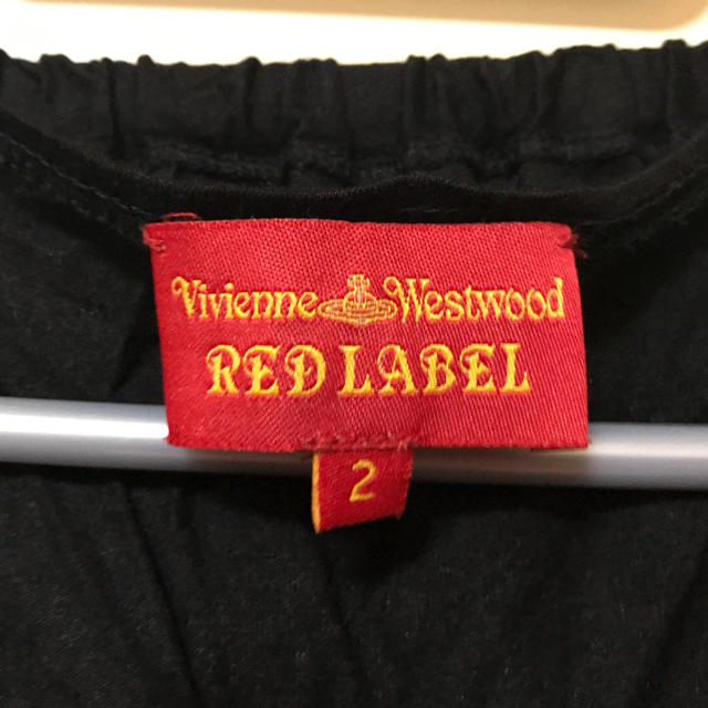 Vivienne Westwood(ヴィヴィアンウエストウッド)のVivienne Westwood オフショルカットソー 再値下げ レディースのトップス(カットソー(長袖/七分))の商品写真