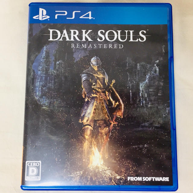 PlayStation4(プレイステーション4)のDARK SOULS REMASTERED ダークソウル リマスター エンタメ/ホビーのゲームソフト/ゲーム機本体(家庭用ゲームソフト)の商品写真