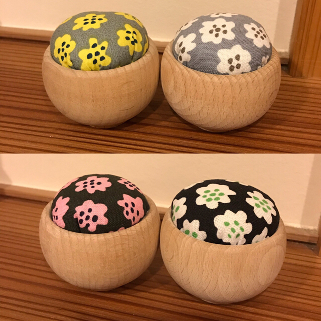 marimekko(マリメッコ)の1400マリメッコプケッティピンクッション針山 ハンドメイドの生活雑貨(雑貨)の商品写真