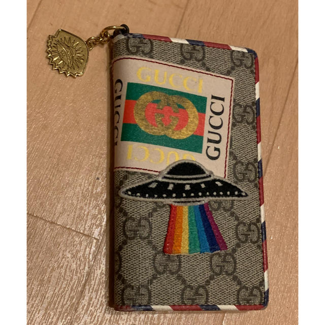 Gucci - GUCCI iPhone8 携帯ケース クーリア 5万〜しましたの通販 by 買い付けショップ｜グッチならラクマ