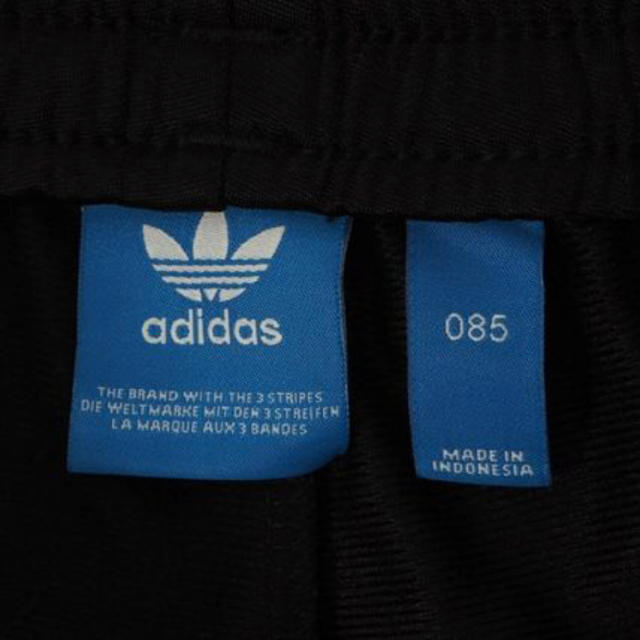 adidas(アディダス)のadidas origimals CIGARETTE TRACK PANTS  レディースのパンツ(その他)の商品写真