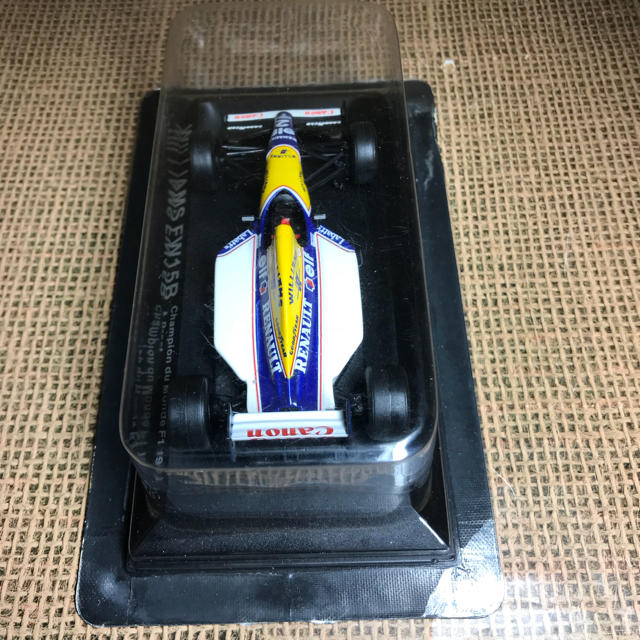 RENAULT(ルノー)のウイリアムズ FW15B F1 1993 チャンピオン アランプロスト ミニカー エンタメ/ホビーのおもちゃ/ぬいぐるみ(ミニカー)の商品写真