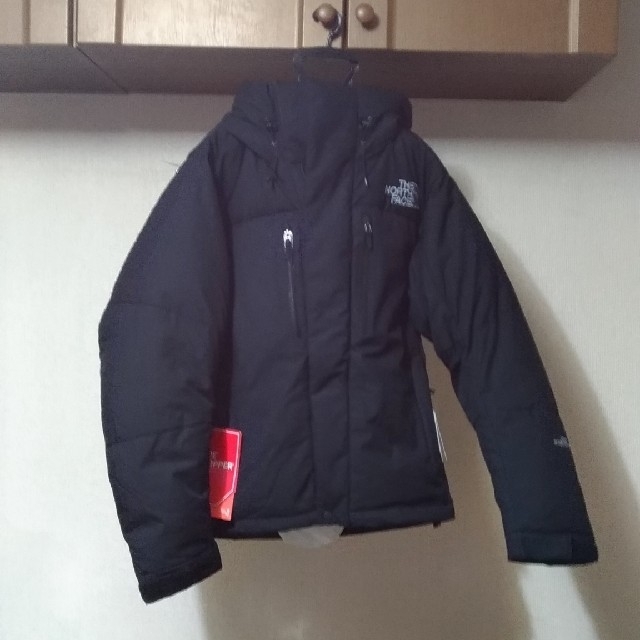 THE NORTH FACE(ザノースフェイス)の【新品】バルトロライトジャケット　ノースフェイス　ブラック　S メンズのジャケット/アウター(ダウンジャケット)の商品写真