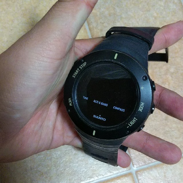 SUUNTO(スント)のセールSUUNTO CORE ultimate black メンズの時計(腕時計(デジタル))の商品写真