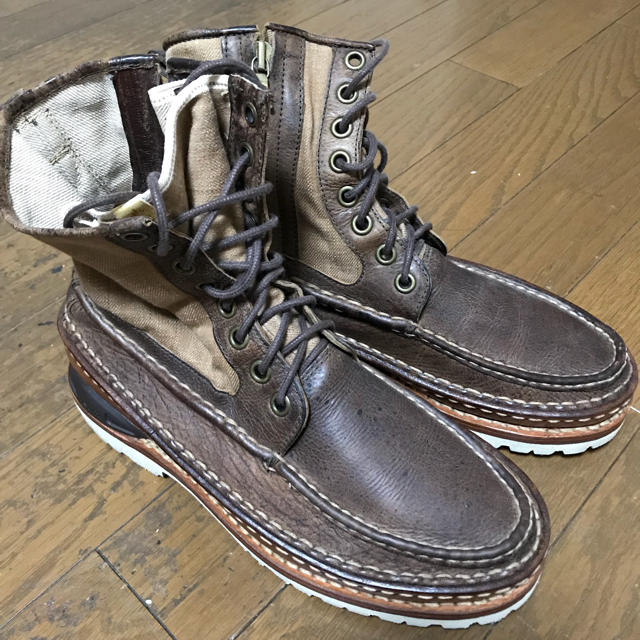 VISVIM(ヴィスヴィム)のVisvim grizzly boots メンズの靴/シューズ(ブーツ)の商品写真