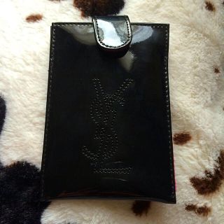 サンローラン(Saint Laurent)のイヴサンローラン♡携帯入れ♡(モバイルケース/カバー)