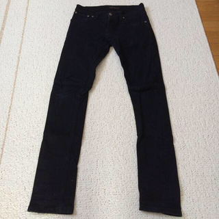 アクネ(ACNE)のnudie jeans ブラックスキニー(デニム/ジーンズ)