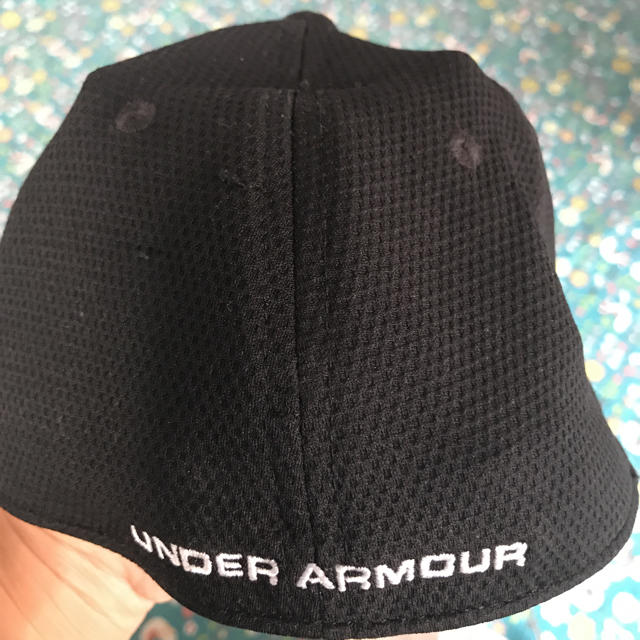 UNDER ARMOUR(アンダーアーマー)のH♡R様専用です♪アンダーアーマー 子供用キャップ キッズ/ベビー/マタニティのこども用ファッション小物(帽子)の商品写真