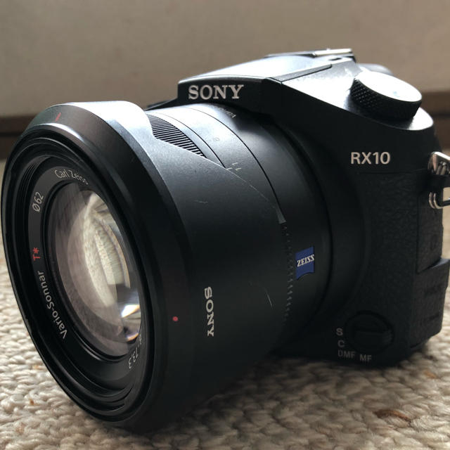 SONY RX10    24-200㎜ F2.8