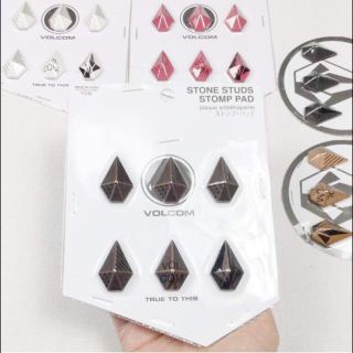 ボルコム(volcom)のSN21 新品 送込◾︎コッパー ボルコム Stone Studs デッキパッド(アクセサリー)