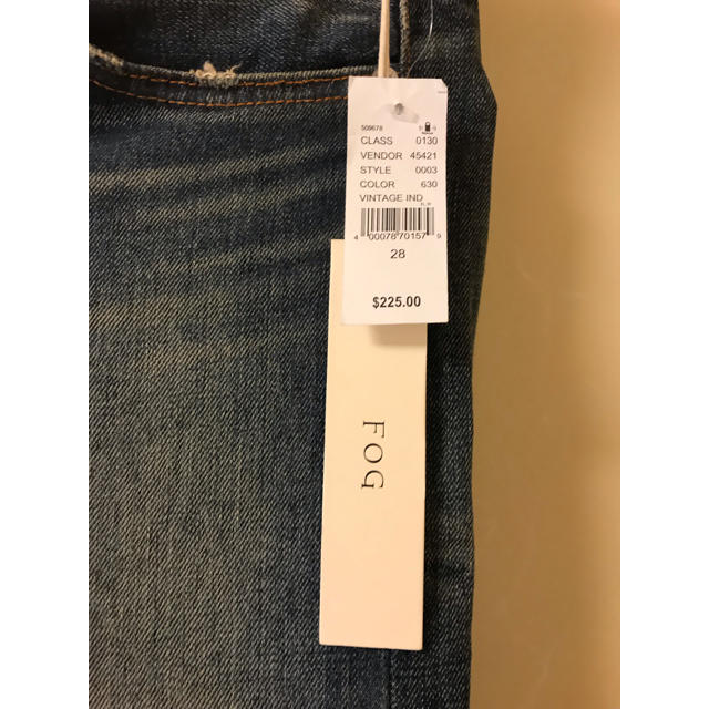 FEAR OF GOD(フィアオブゴッド)のFOG - Essentials Skinny Taper Jeans メンズのパンツ(デニム/ジーンズ)の商品写真