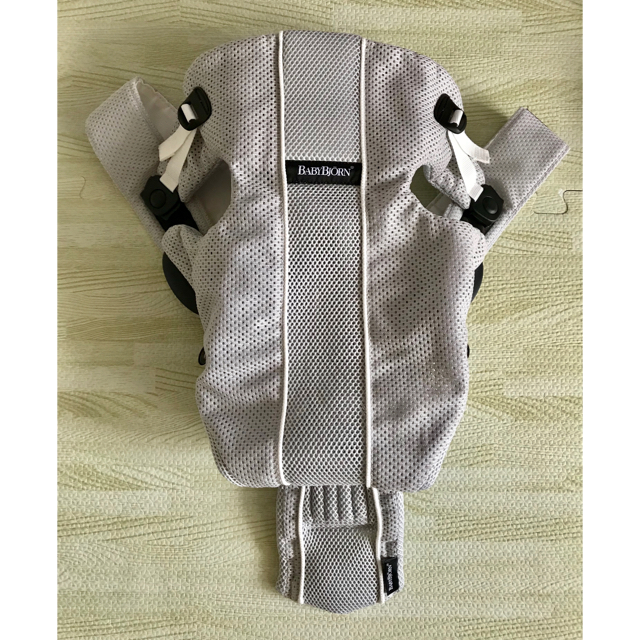 BABYBJORN(ベビービョルン)のBABY BJORN 抱っこ紐 キッズ/ベビー/マタニティの外出/移動用品(抱っこひも/おんぶひも)の商品写真