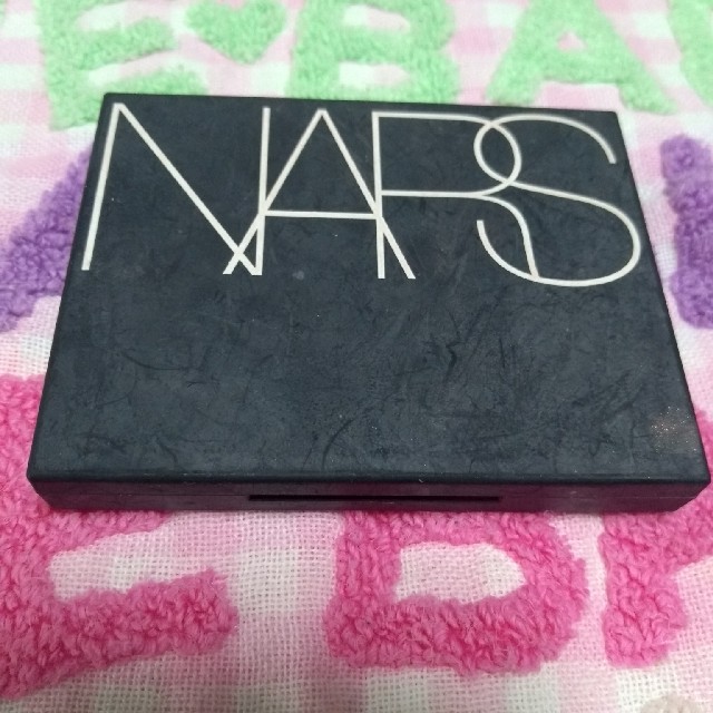 NARS(ナーズ)の残量9割程度 コスメ/美容のベースメイク/化粧品(フェイスカラー)の商品写真