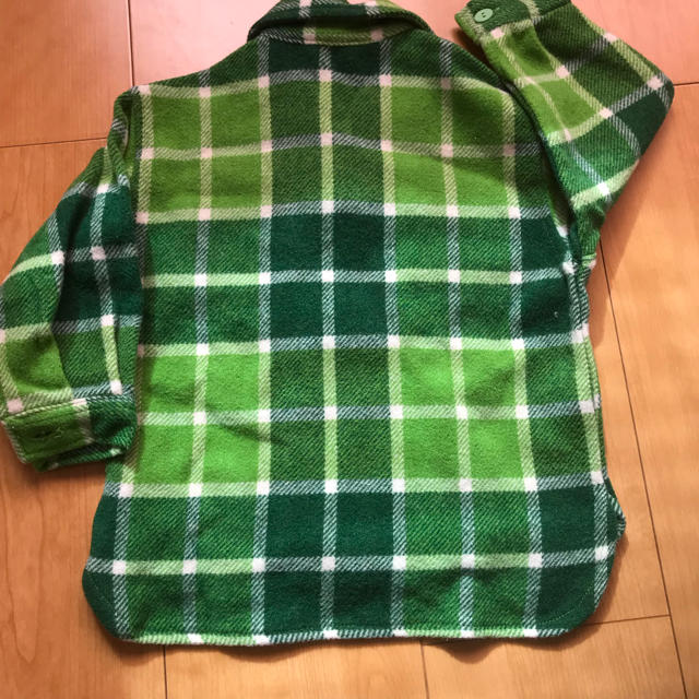 BENETTON(ベネトン)の上着☆ベネトン☆美品 キッズ/ベビー/マタニティのキッズ服男の子用(90cm~)(ニット)の商品写真