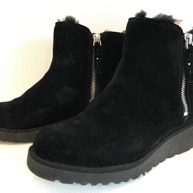 UGG  ヒールブーツ ブラック 22.5cm 美品