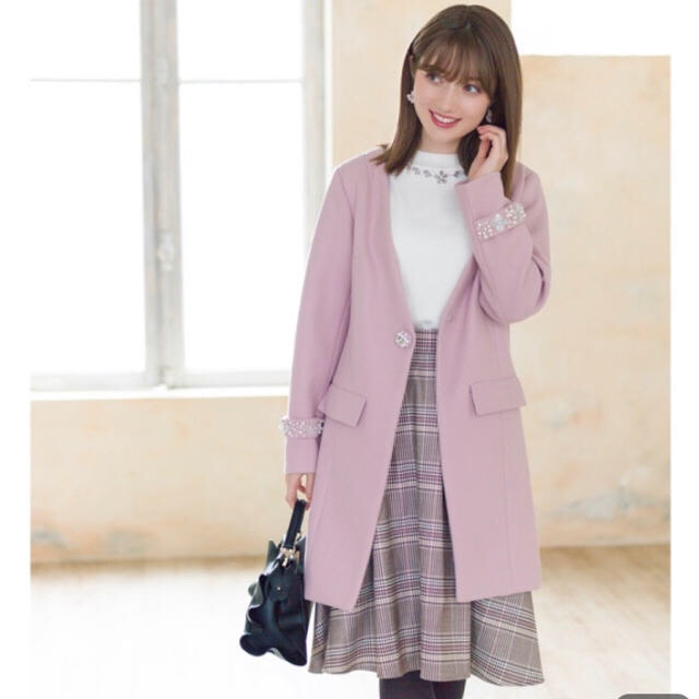 tocco(トッコ)の新品♡tocco closet 袖ビジューチェスターコート レディースのジャケット/アウター(チェスターコート)の商品写真