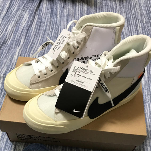 NIKE(ナイキ)のTHE10 off-white NIKE ブレザーミッド レディースの靴/シューズ(スニーカー)の商品写真