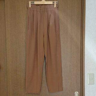 ヴィス(ViS)の【美品】テーパードパンツ(カジュアルパンツ)