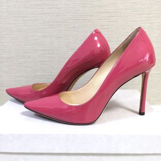 ジミーチュウ(JIMMY CHOO)の【美品】ジミーチュウ♡サイズ37.5 ピンクパンプス♪(ハイヒール/パンプス)