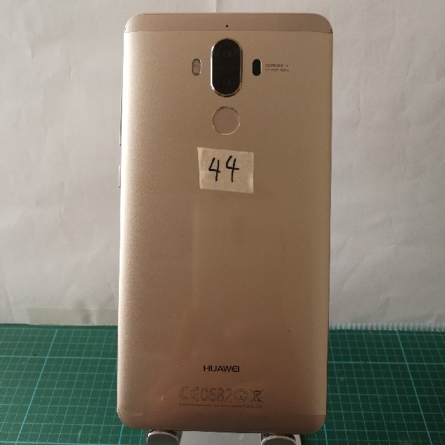 HUAWEI Mate9  スマホ/家電/カメラのスマートフォン/携帯電話(スマートフォン本体)の商品写真