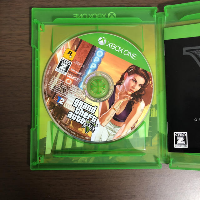 Xbox(エックスボックス)のGrand theft auto V ｢グラセフ｣  Xbox one エンタメ/ホビーのゲームソフト/ゲーム機本体(家庭用ゲームソフト)の商品写真