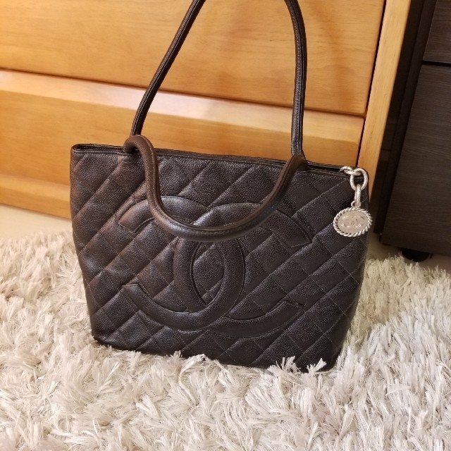 CHANEL　復刻版トート